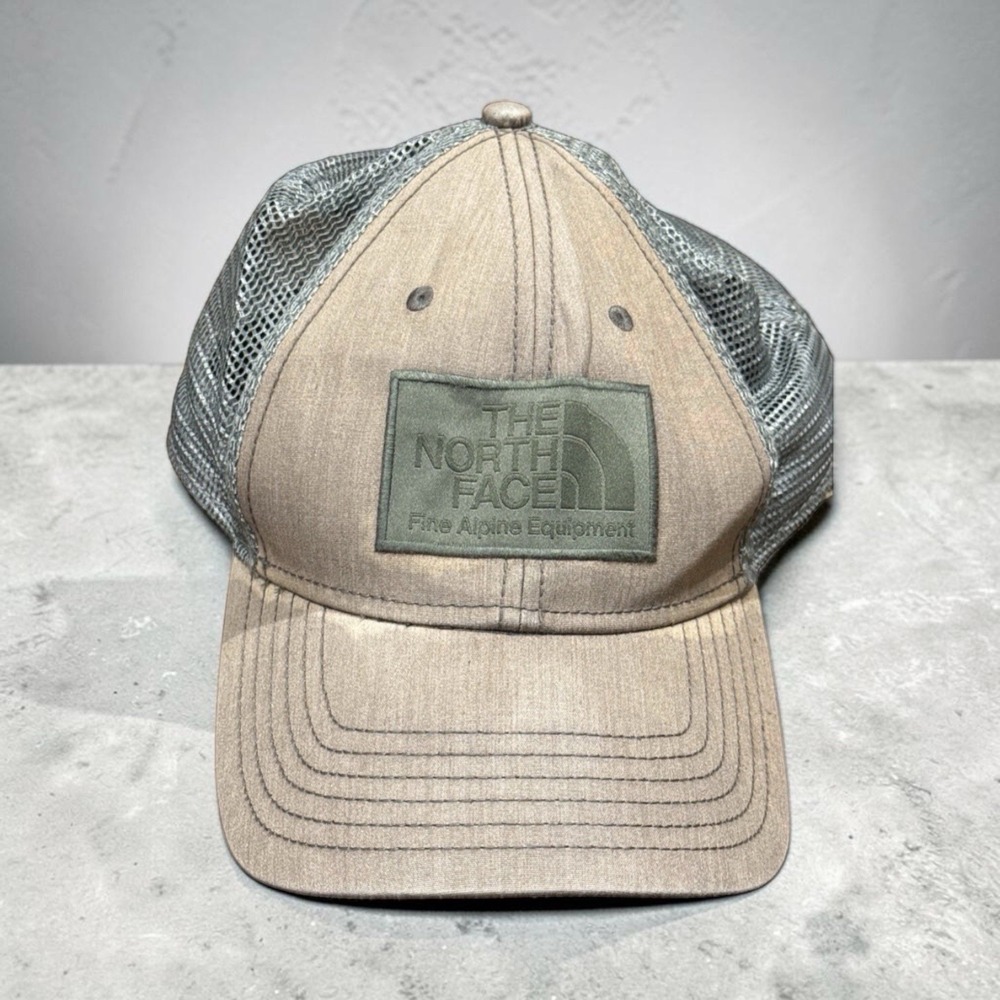 The North Face Fine Alpine Equipment Mesh Snapback Hat Green Gray Trucker Cap